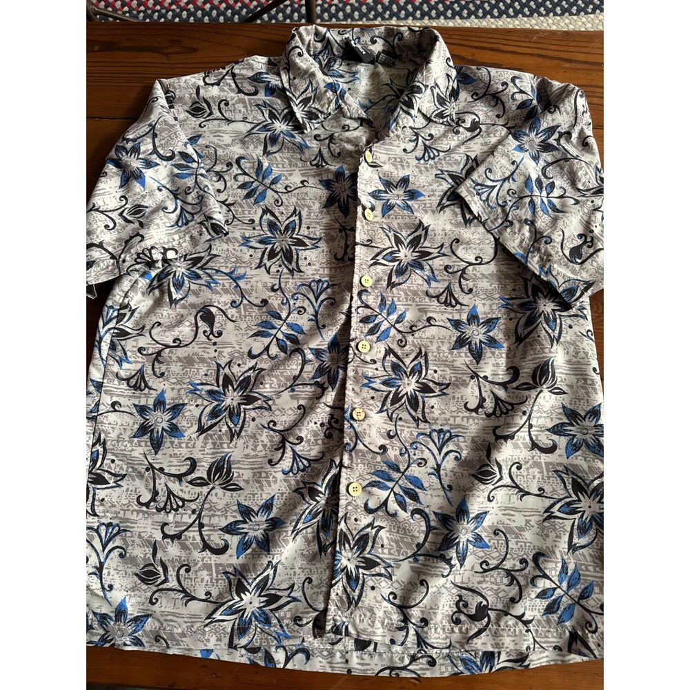Men's Street Culture Short Sleeve Button Down Shirt Size XL